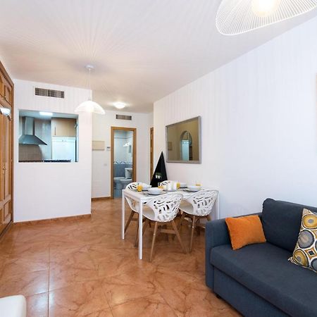 Rentandhomes Fuengirola Beach Apartment Kültér fotó