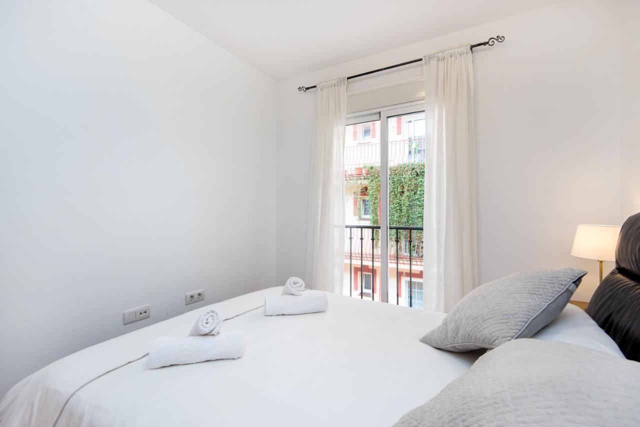 Rentandhomes Fuengirola Beach Apartment Kültér fotó