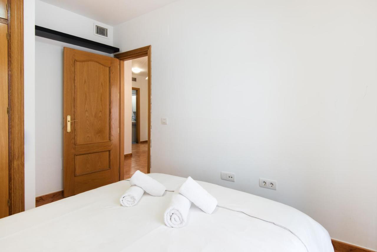 Rentandhomes Fuengirola Beach Apartment Kültér fotó