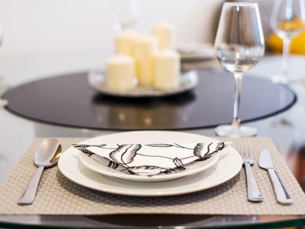 Rentandhomes Fuengirola Beach Apartment Kültér fotó