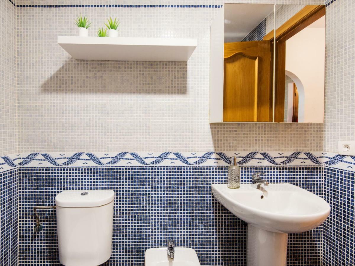Rentandhomes Fuengirola Beach Apartment Kültér fotó