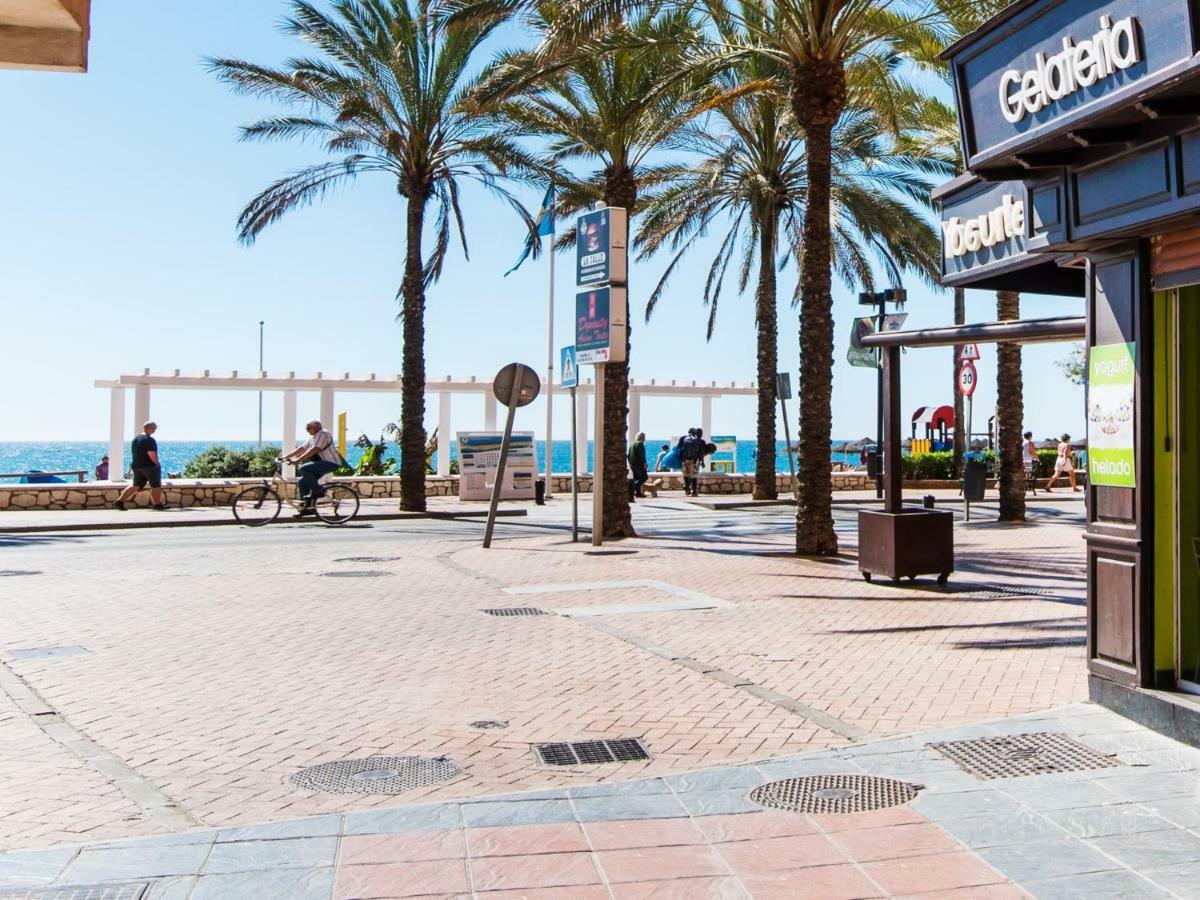 Rentandhomes Fuengirola Beach Apartment Kültér fotó